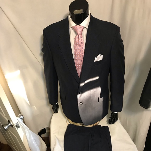 42R Heisman Trophy Collection. - Picture 1 of 6